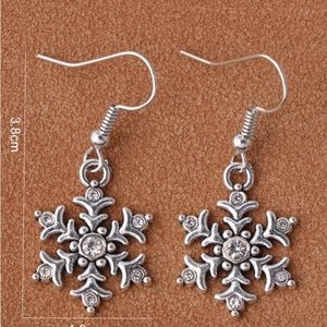 Fashion Jewelry Christmas Snowflake Earrings